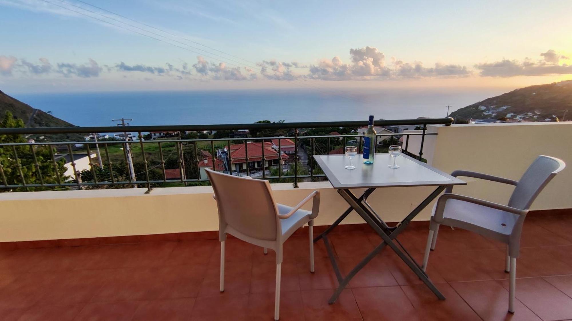 Vista Romantica Madeira อาร์โกดากาเลียตา ภายนอก รูปภาพ